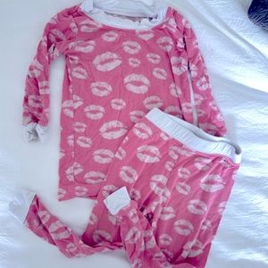 Little Sleepies Pink Kisses Pattern Two Piece Pajamas 12-18 month